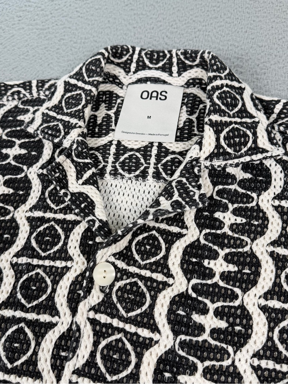 OAS Hypnotise Cuba Net Shirt Mens M Black Beige Knit Button Short Sleeve Cotton